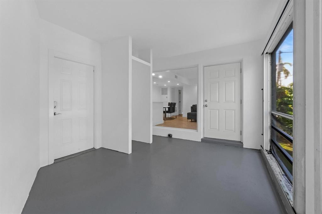 Whittier Towers Apts Asso - Residential Lease