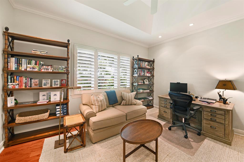 ROYAL PARK - Residential