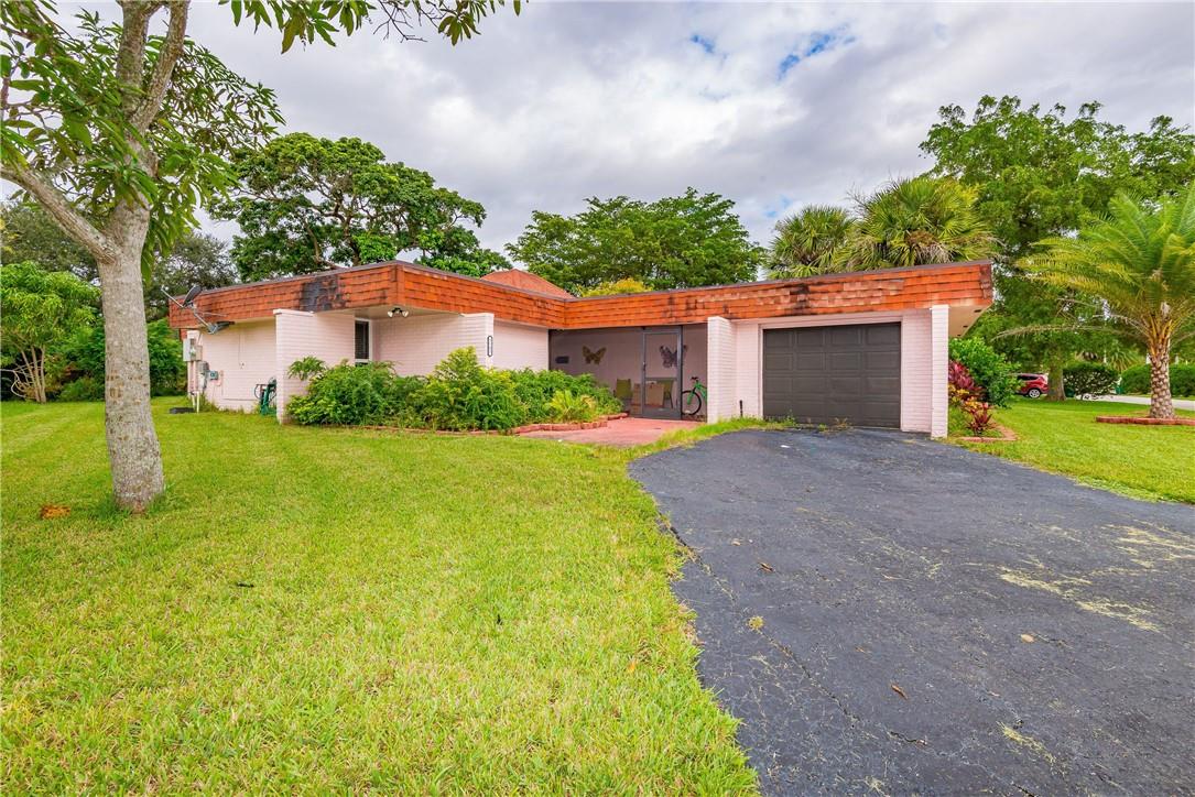 WODLANDS COUNTRY CLUB - Residential