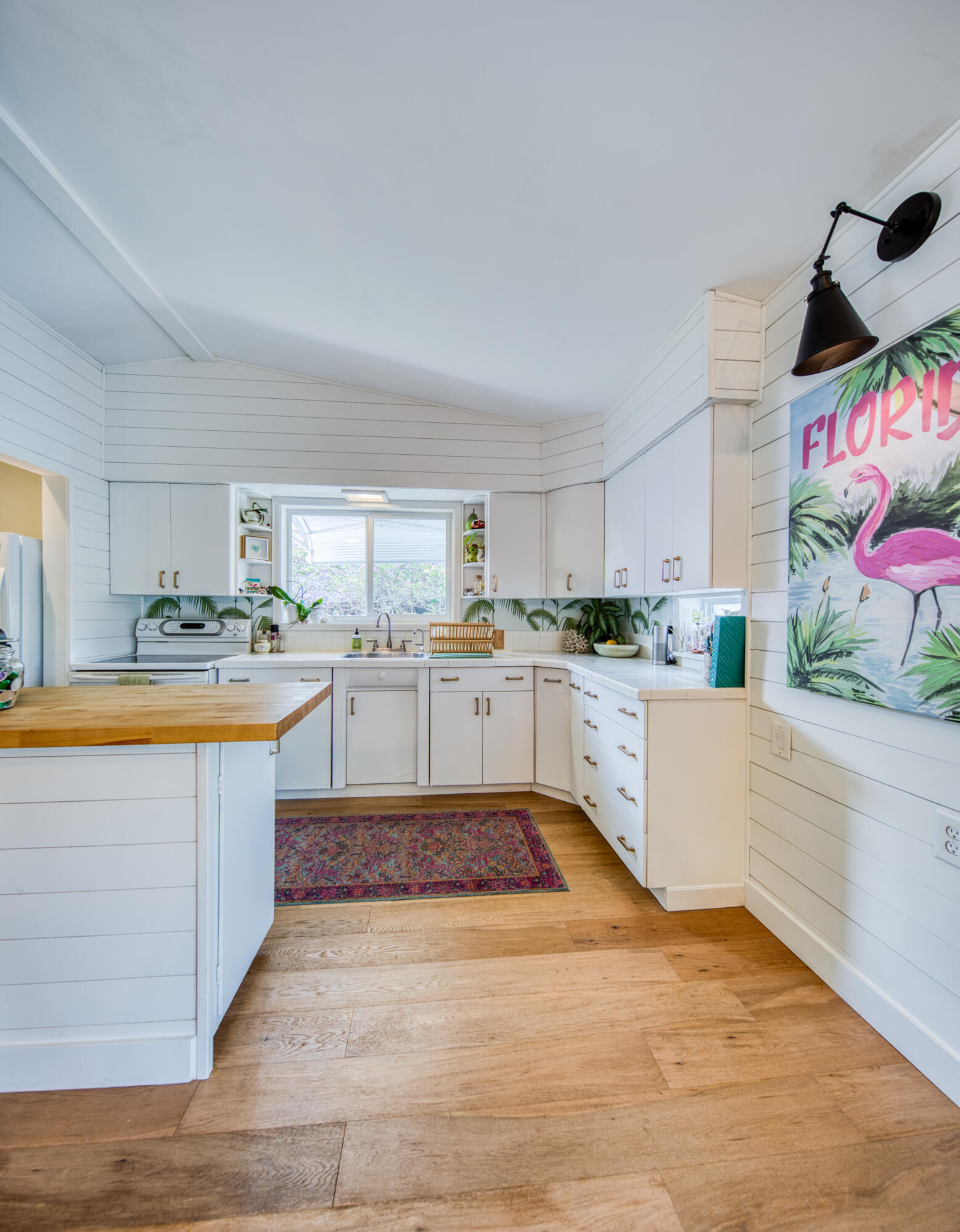 LAKE WORTH TOWN OF - Residential Lease