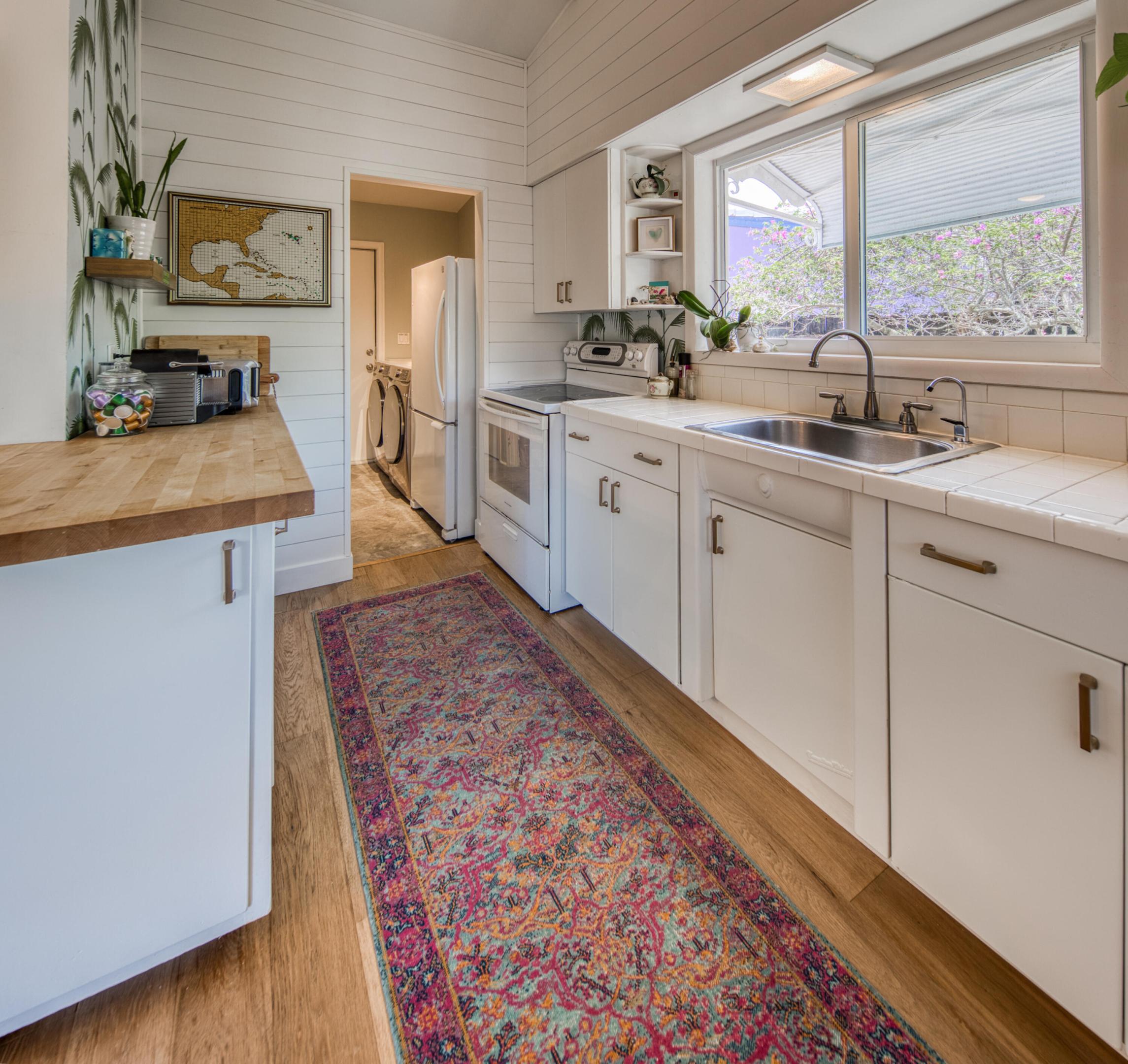 LAKE WORTH TOWN OF - Residential Lease