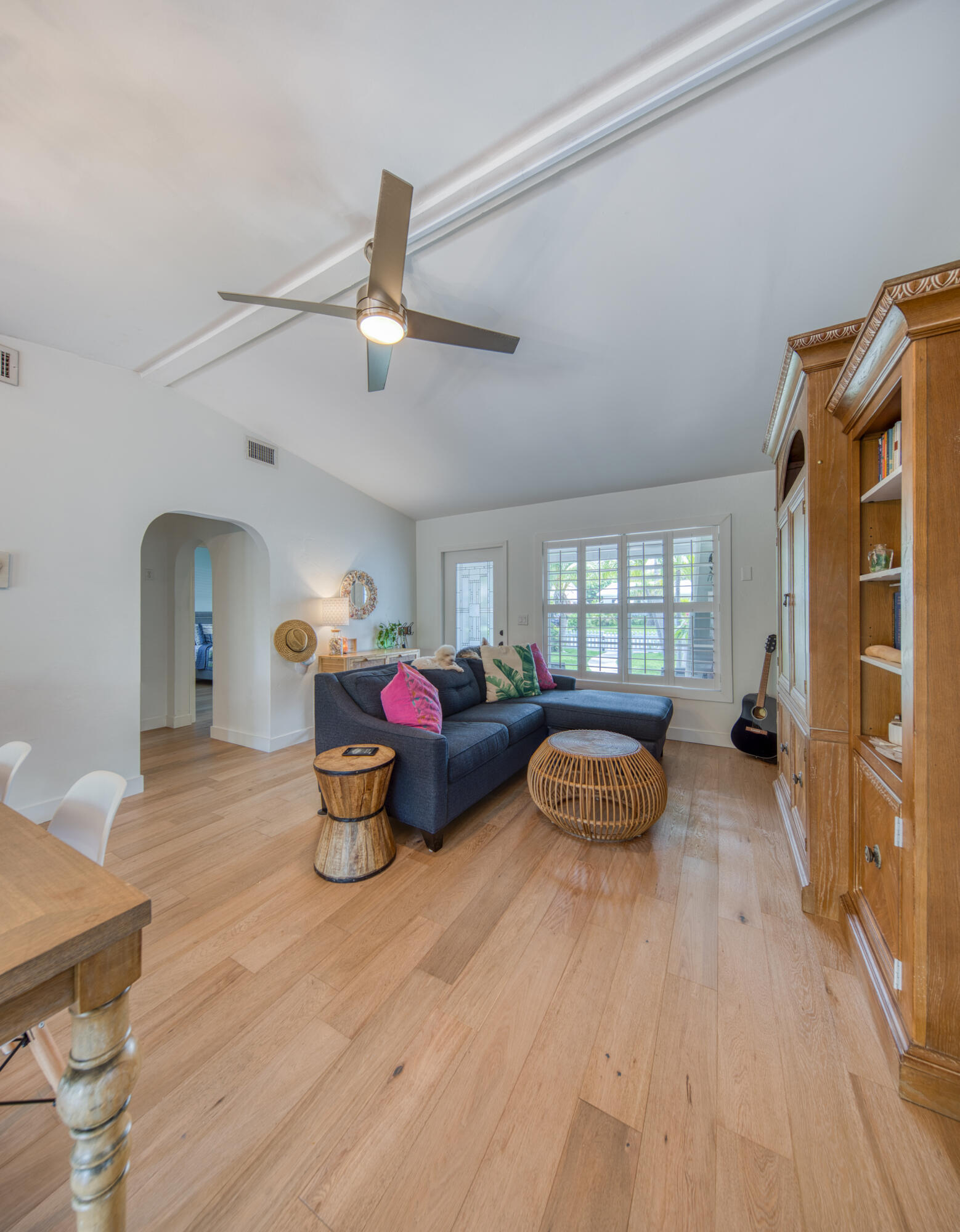 LAKE WORTH TOWN OF - Residential Lease