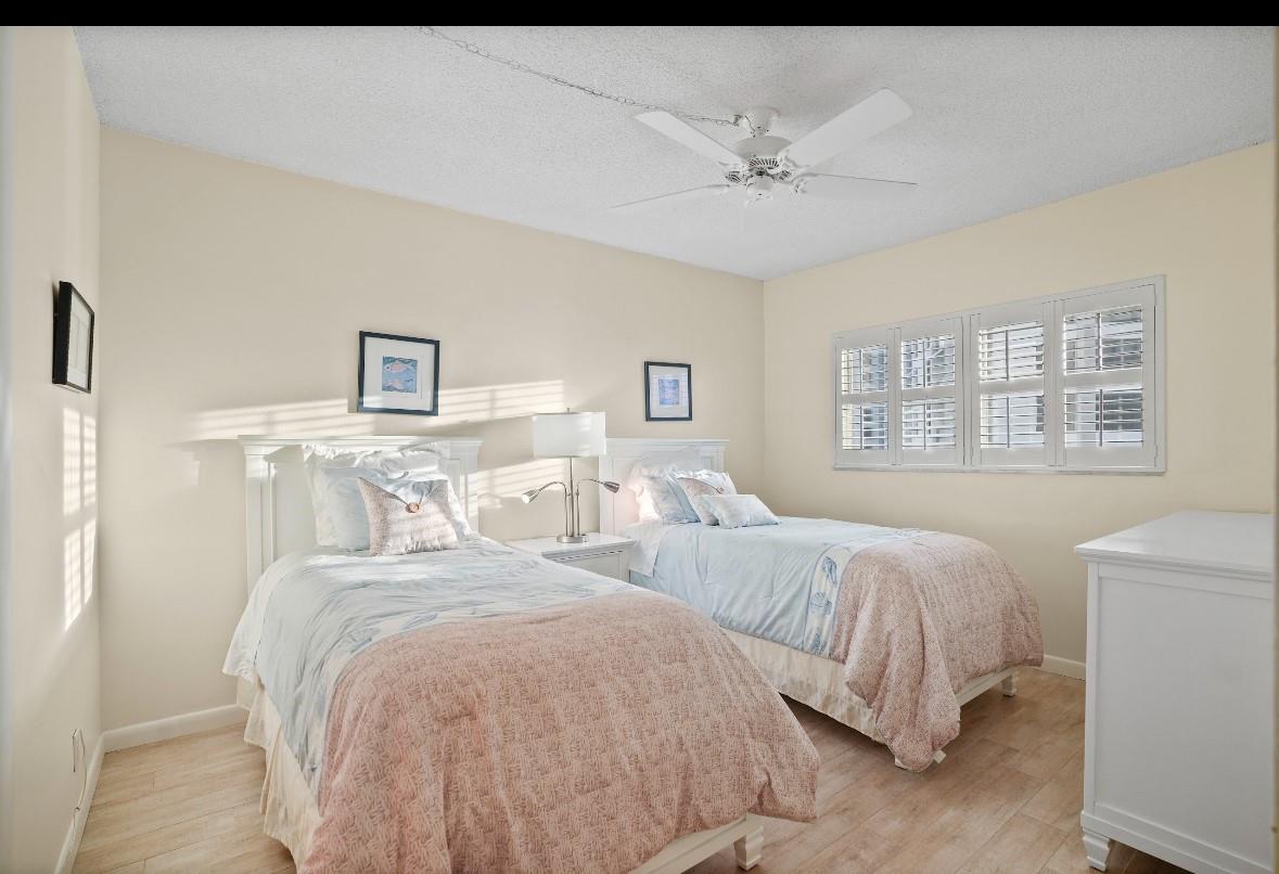 PENTHOUSE TOWERS CONDO - Residential Lease