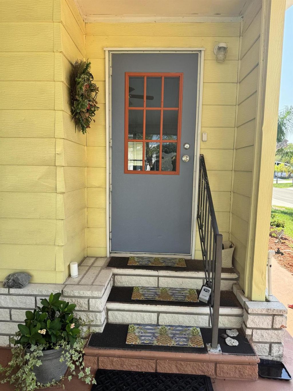 Photo of 34 Ipanema Way, Fort Pierce, FL 34951 (MLS # R10991870)