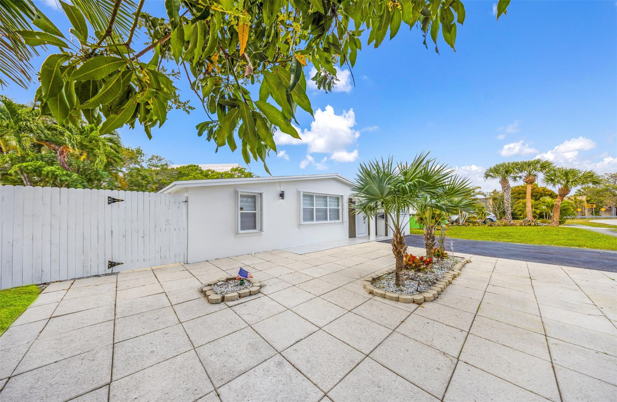 PATTERSON PARK 2 ADD - Residential Lease