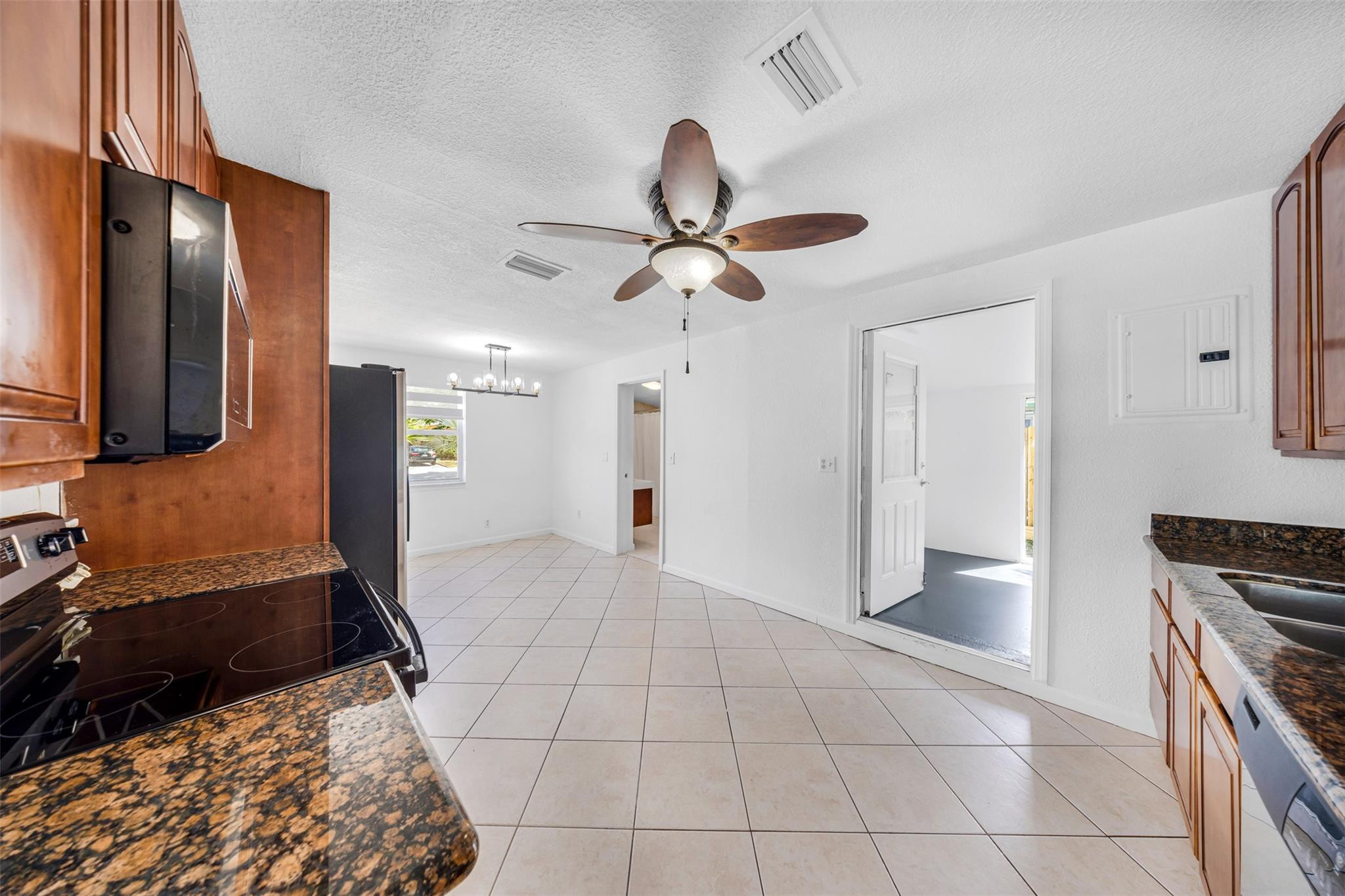 PATTERSON PARK 2 ADD - Residential Lease