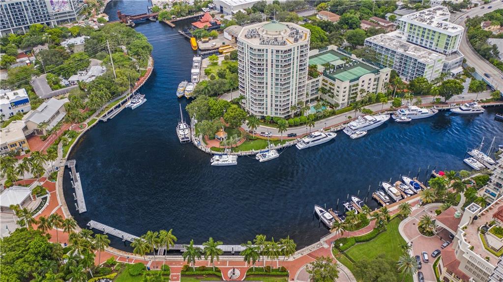 ESPLANADE ON THE RIVER - Residential
