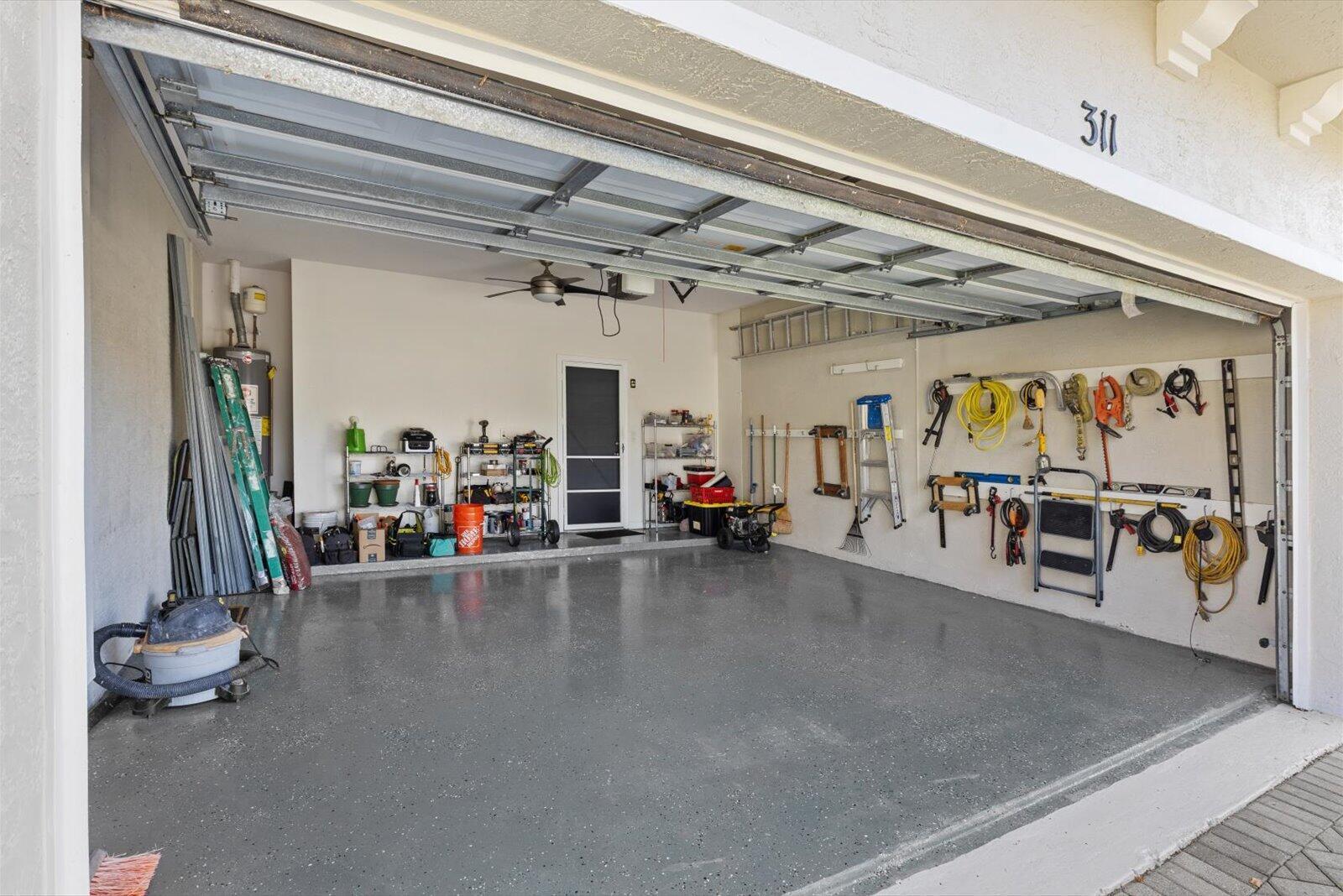 LAKEFOREST POINTE - Residential