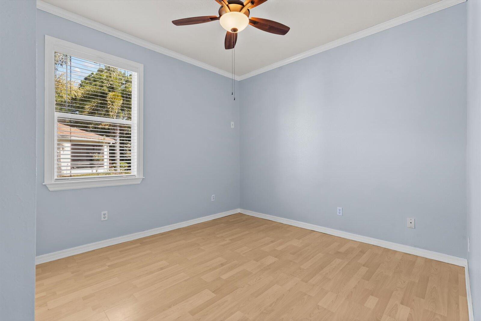 LAKEFOREST POINTE - Residential