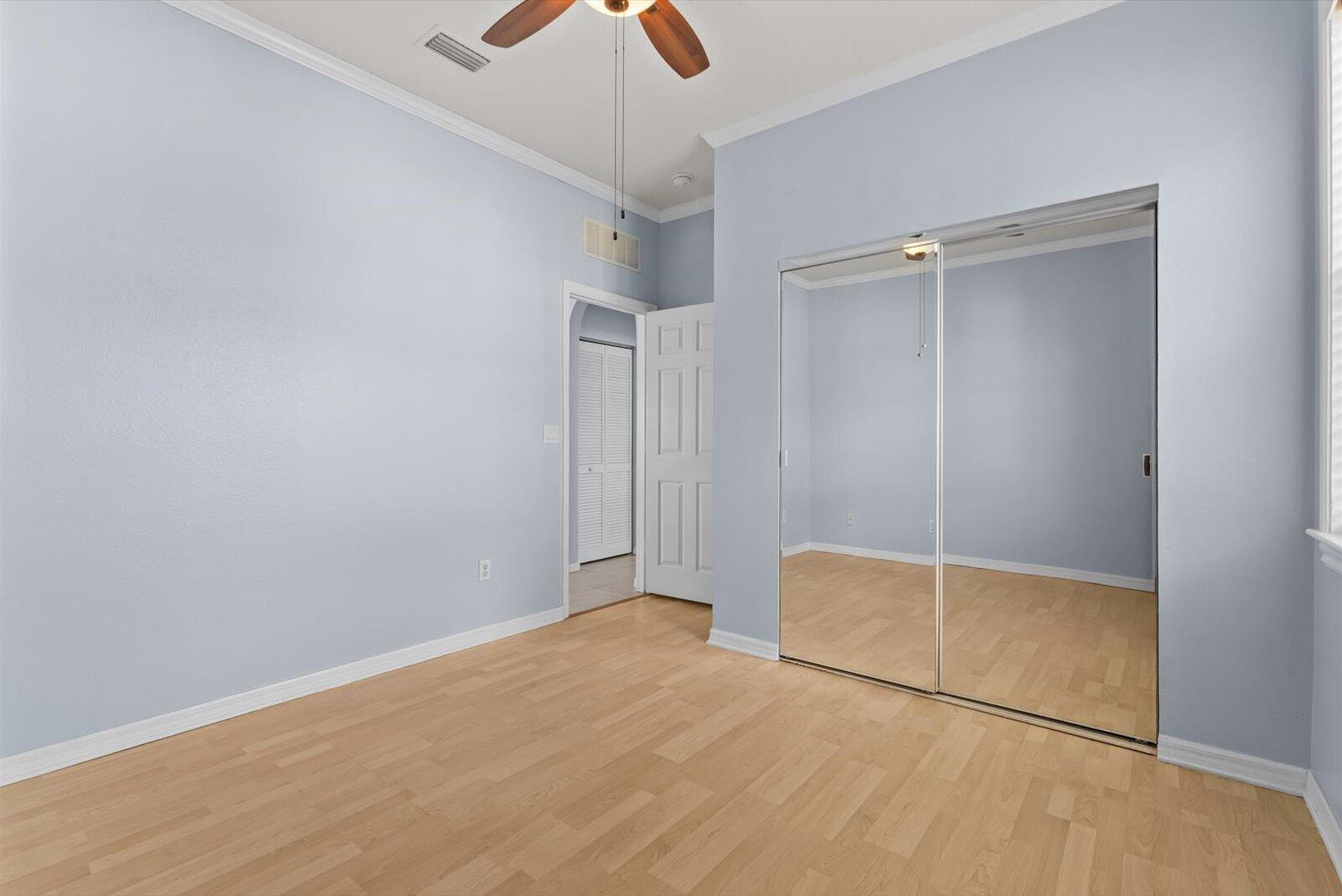 LAKEFOREST POINTE - Residential