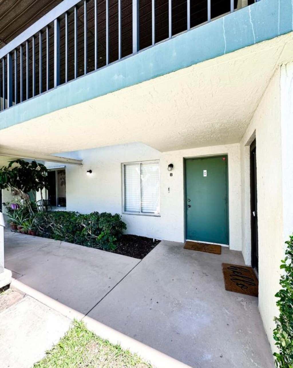 Photo of 6271 CHASEWOOD Drive #B, Jupiter, FL 33458 (MLS # B26053566)