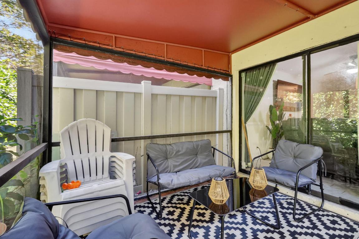 SAG HARBOR TRACE - Residential