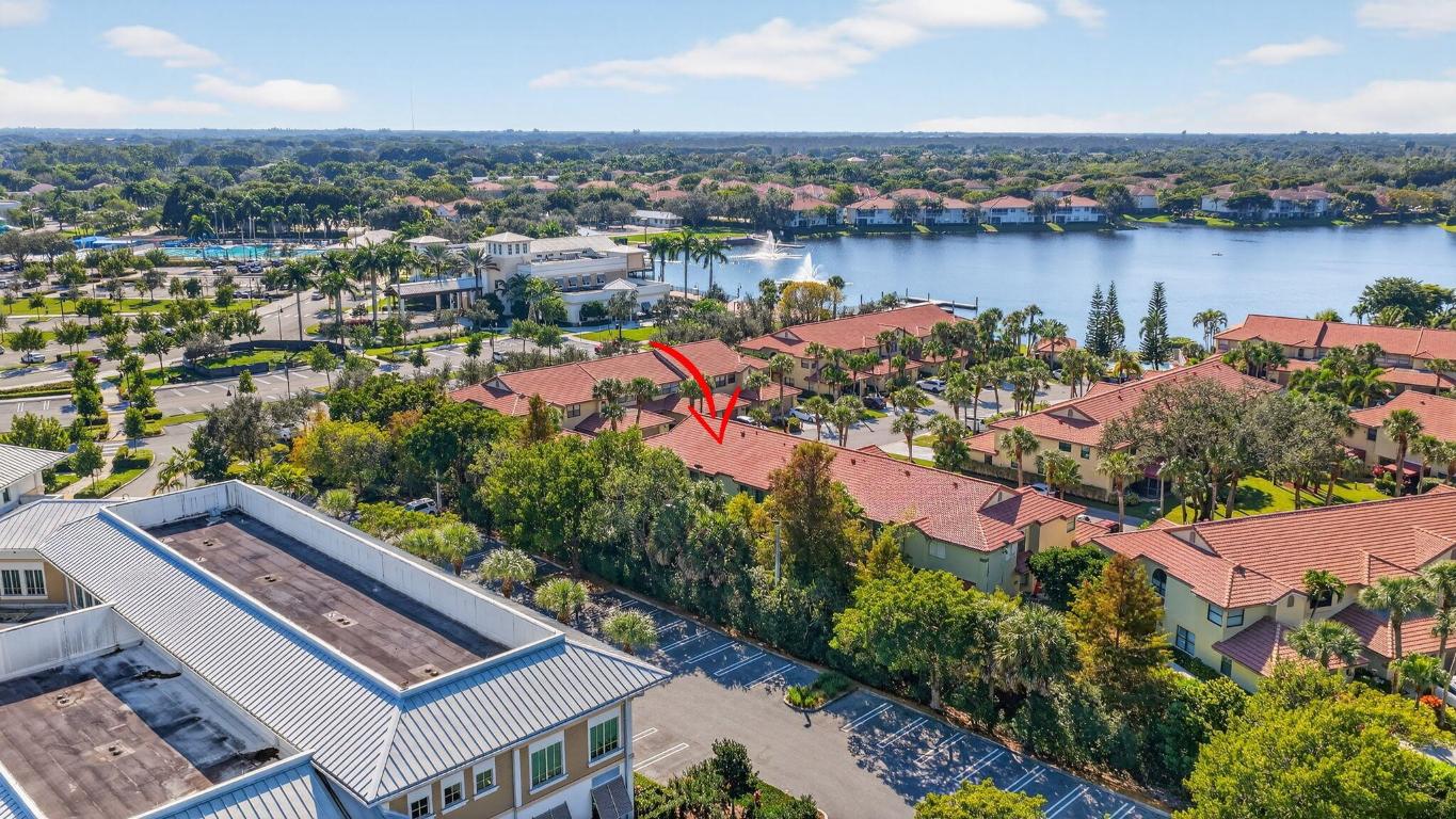 SAG HARBOR TRACE - Residential