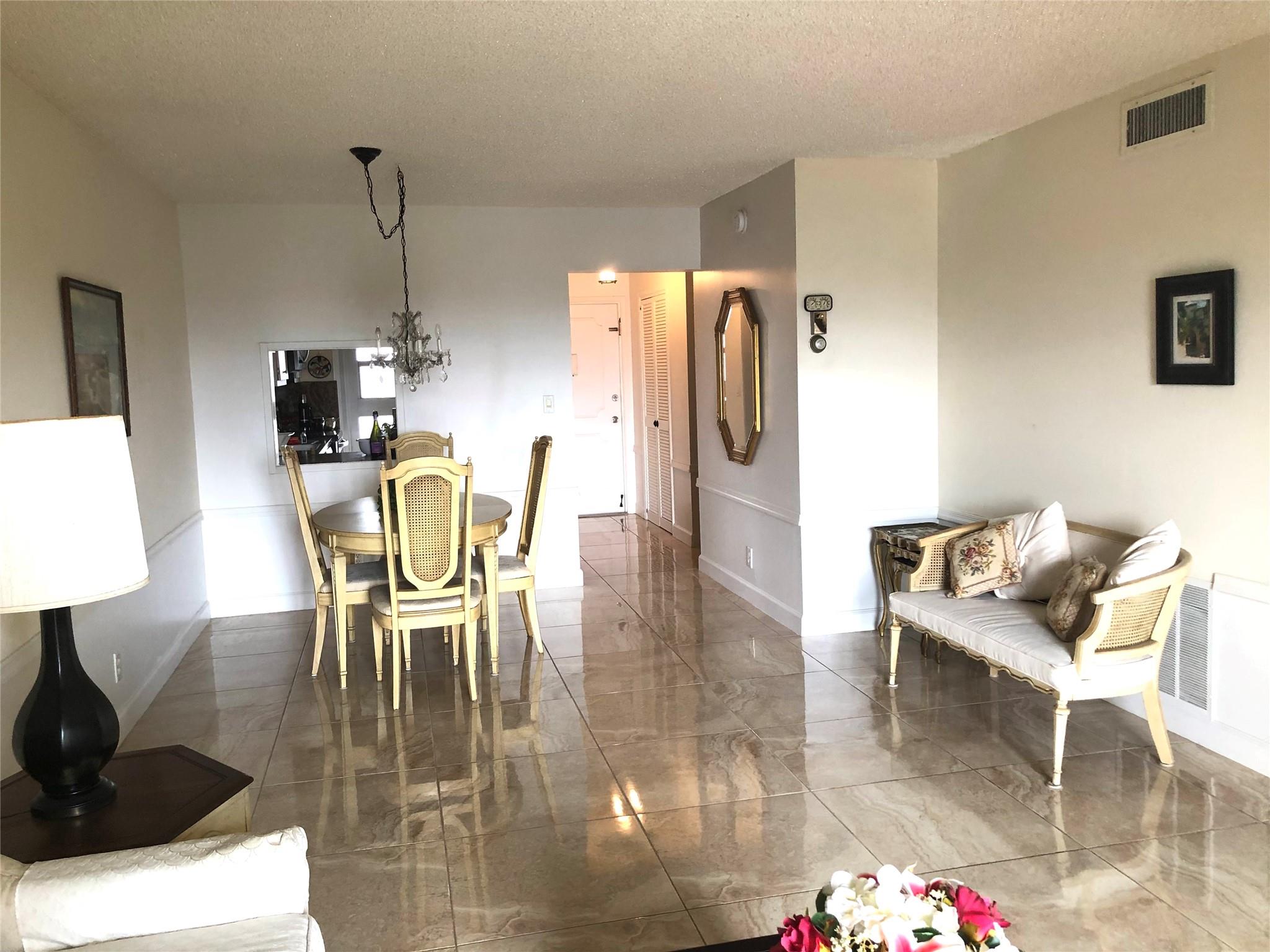 Garden Aire Village South - Residential