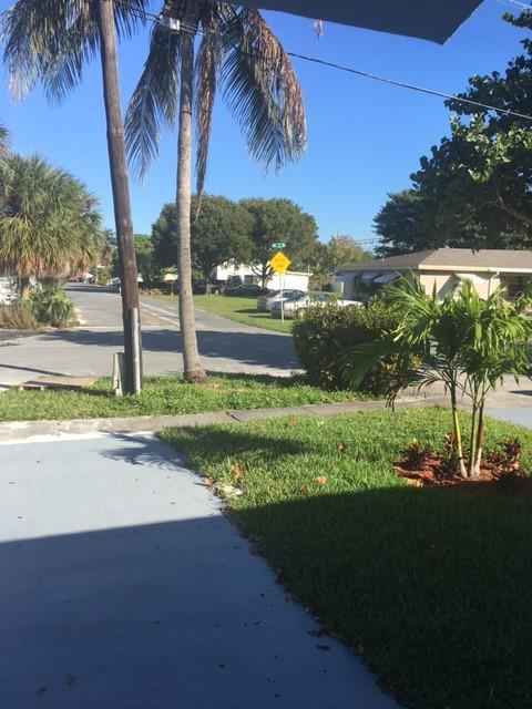 Poinciana Park 5-17 B - Residential Lease