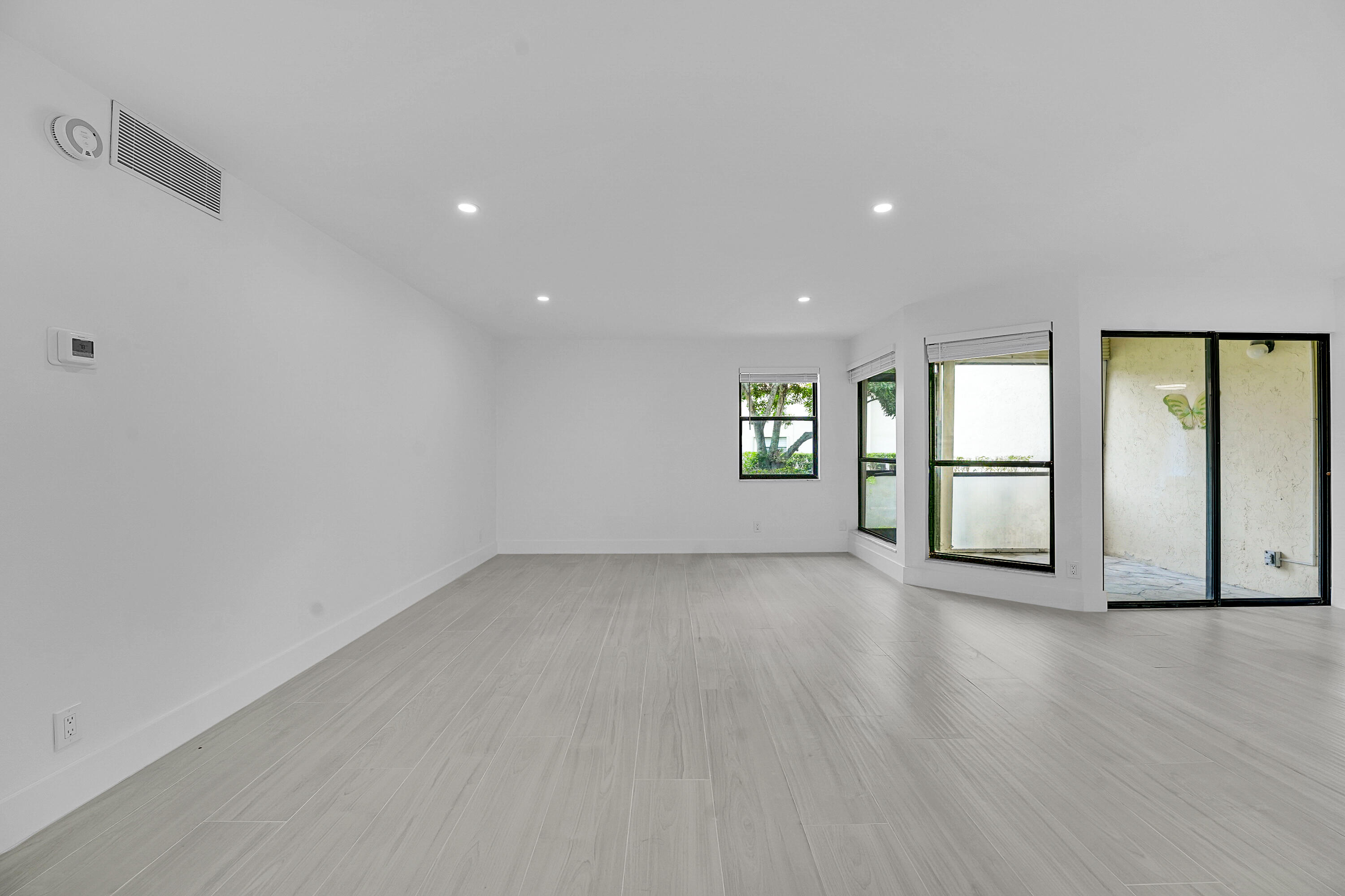 LUCERNE PARK CONDOS 1, 1A, 2 THRU 15 AND 23 THRU 2 - Residential