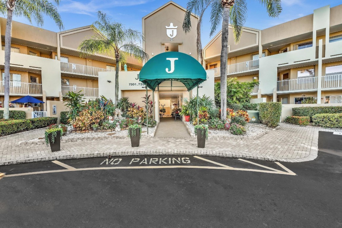 7377 Granville Drive 311