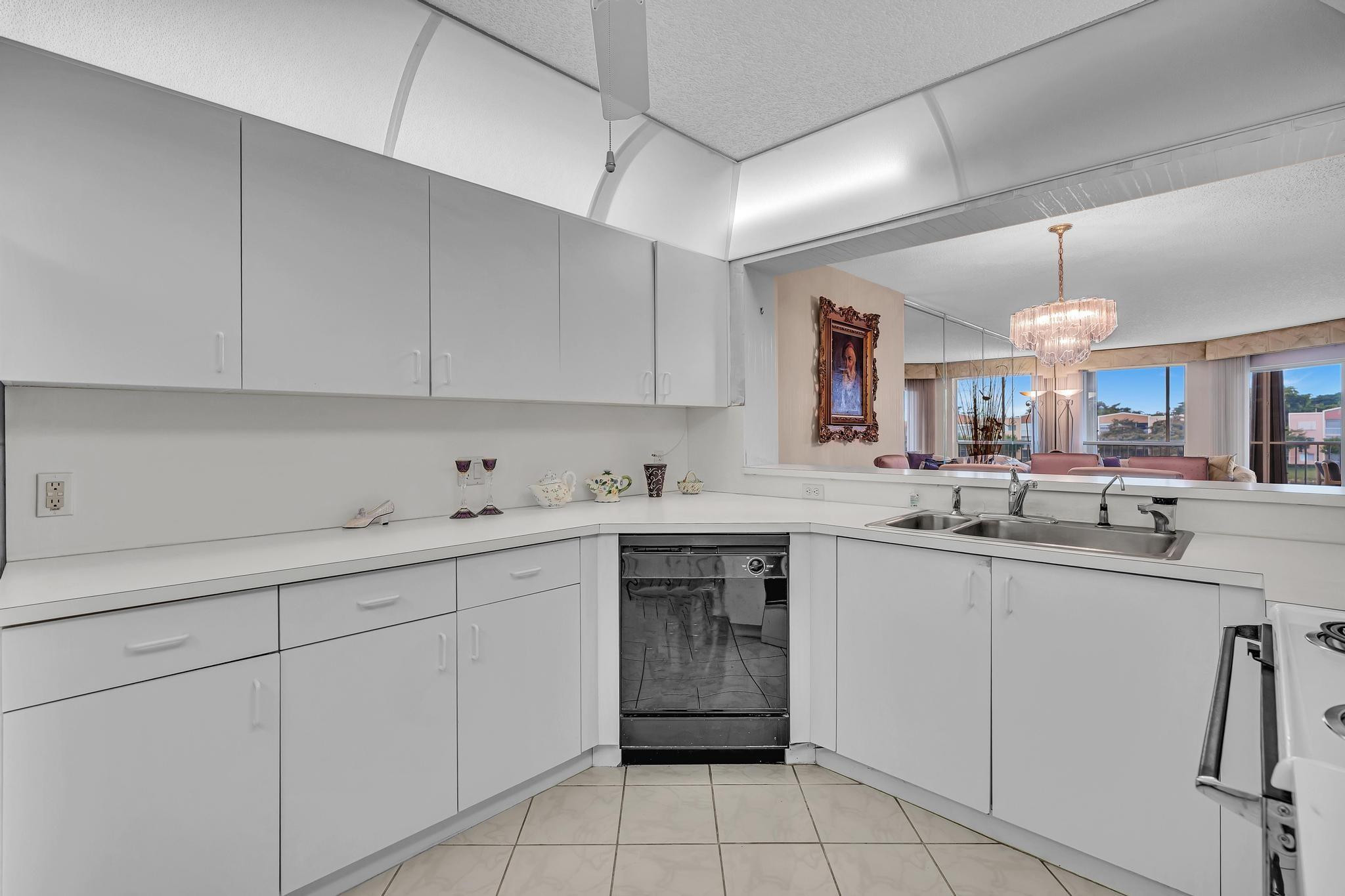 7377 Granville Drive 311