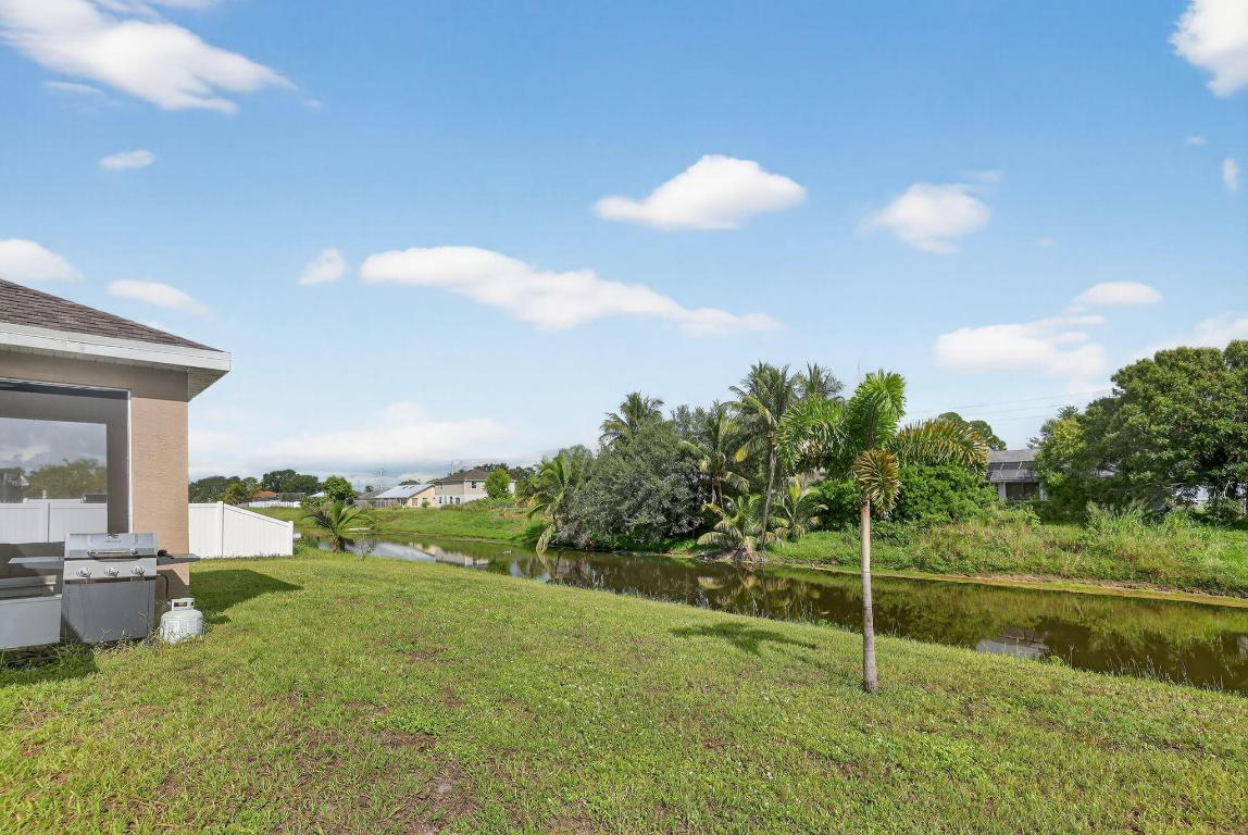 PORT ST LUCIE SECTION 13 - Residential