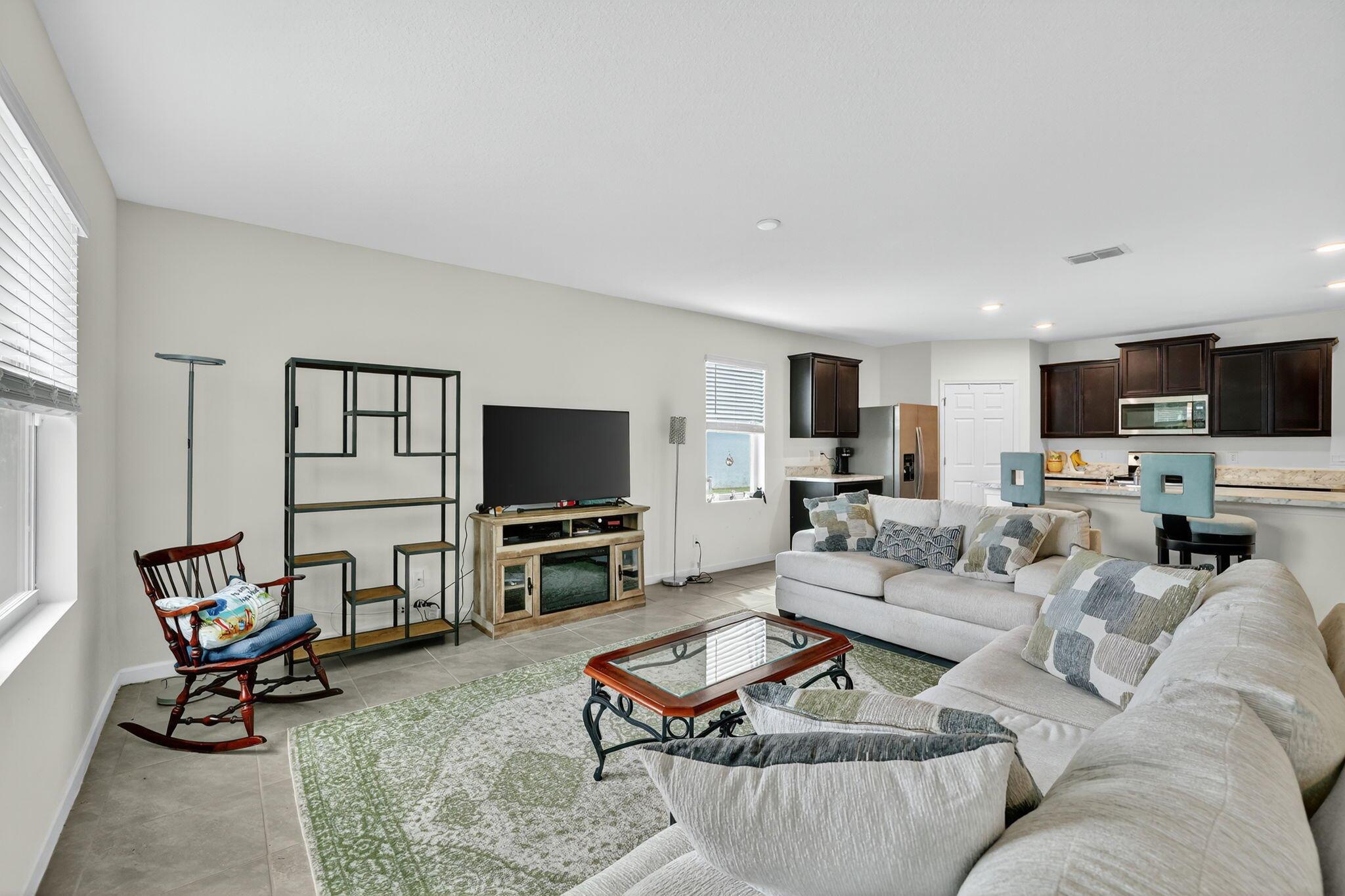 PORT ST LUCIE SECTION 13 - Residential