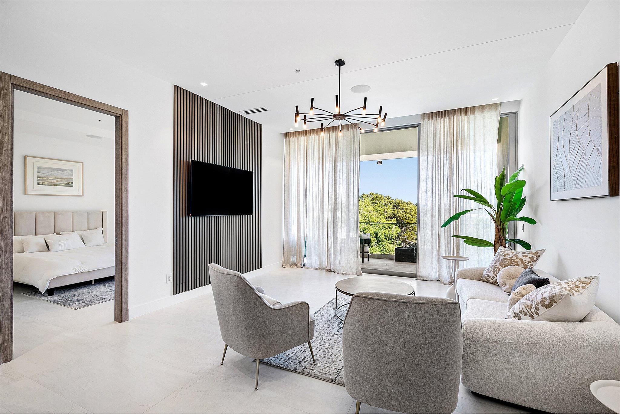 DELRAY TOWN OF - Residential