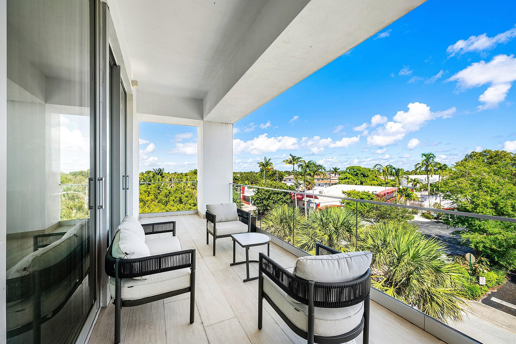DELRAY TOWN OF - Residential