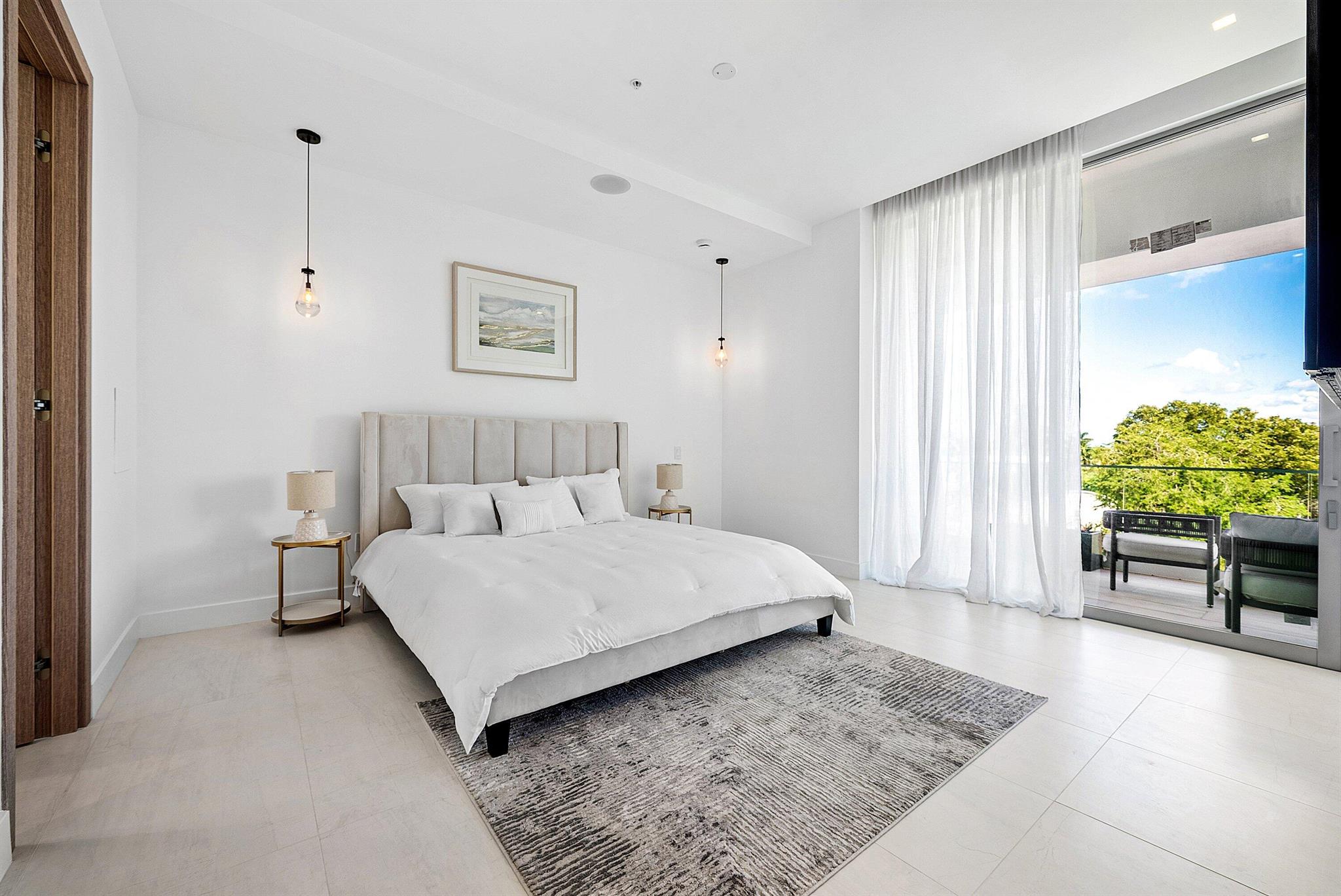 DELRAY TOWN OF - Residential