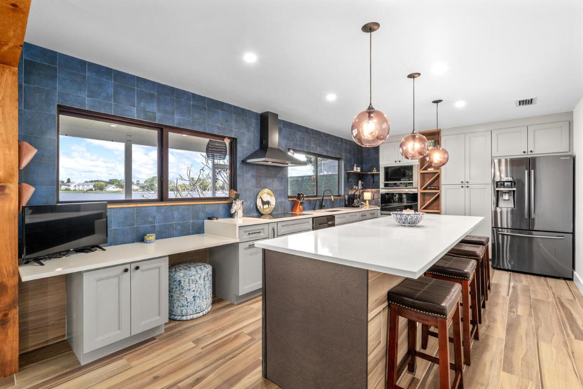 WELLINGTON TR 42-B - Residential Lease