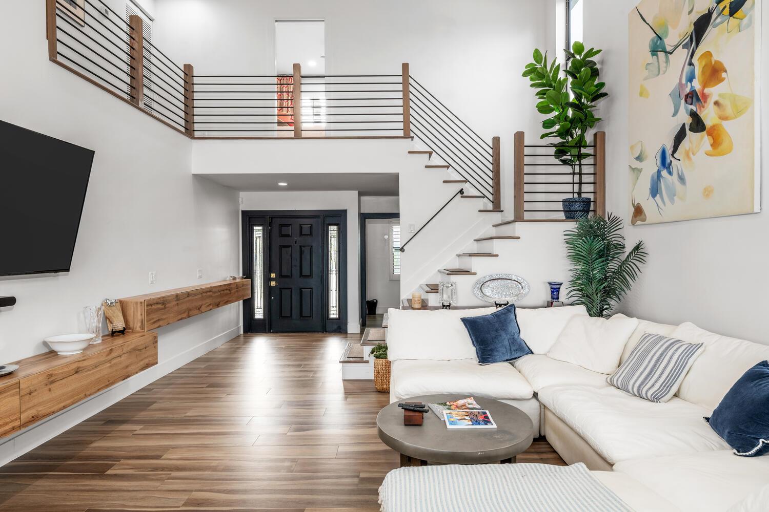 WELLINGTON TR 42-B - Residential Lease