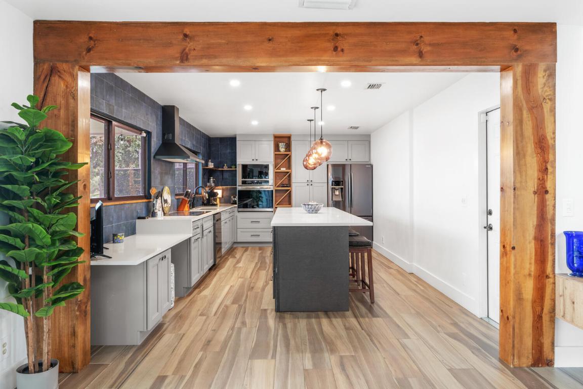 WELLINGTON TR 42-B - Residential Lease