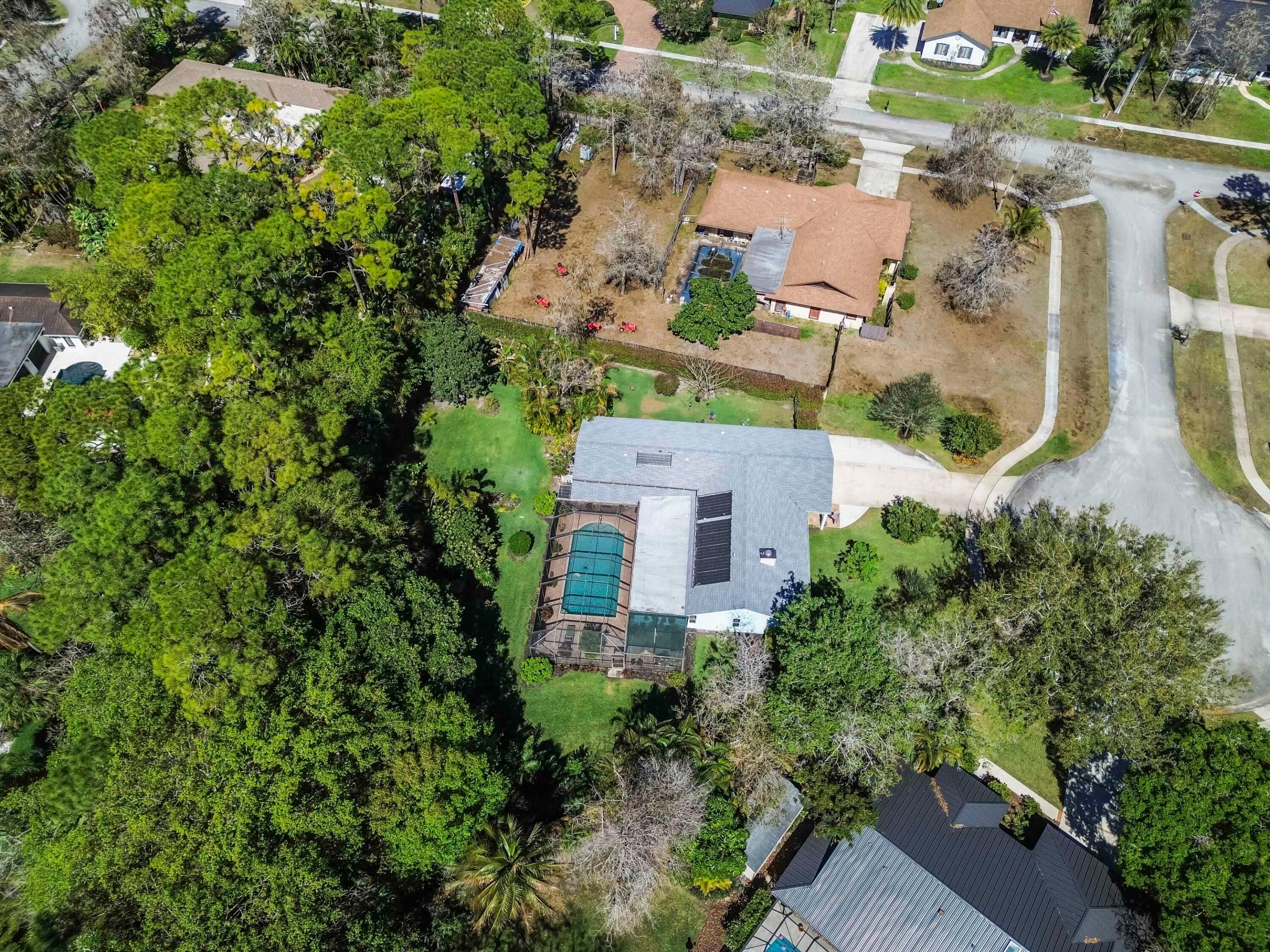 PINES OF WELLINGTON - Residential