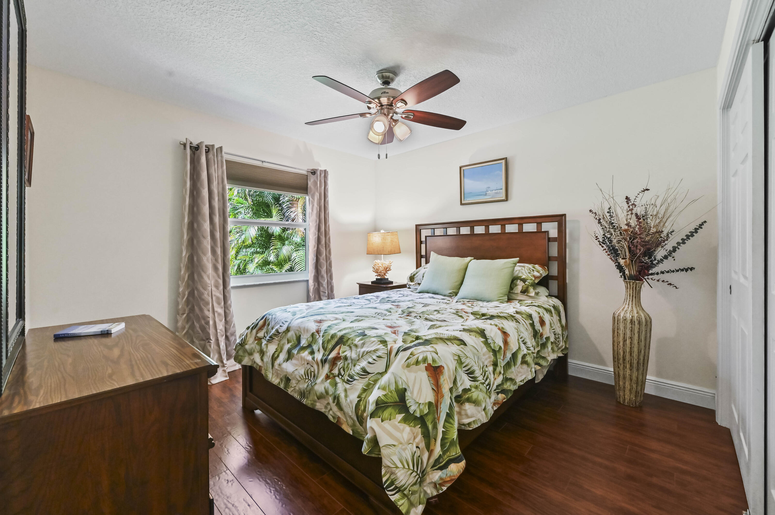 PINES OF WELLINGTON - Residential