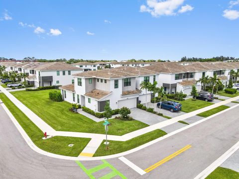 A home in Lake Worth