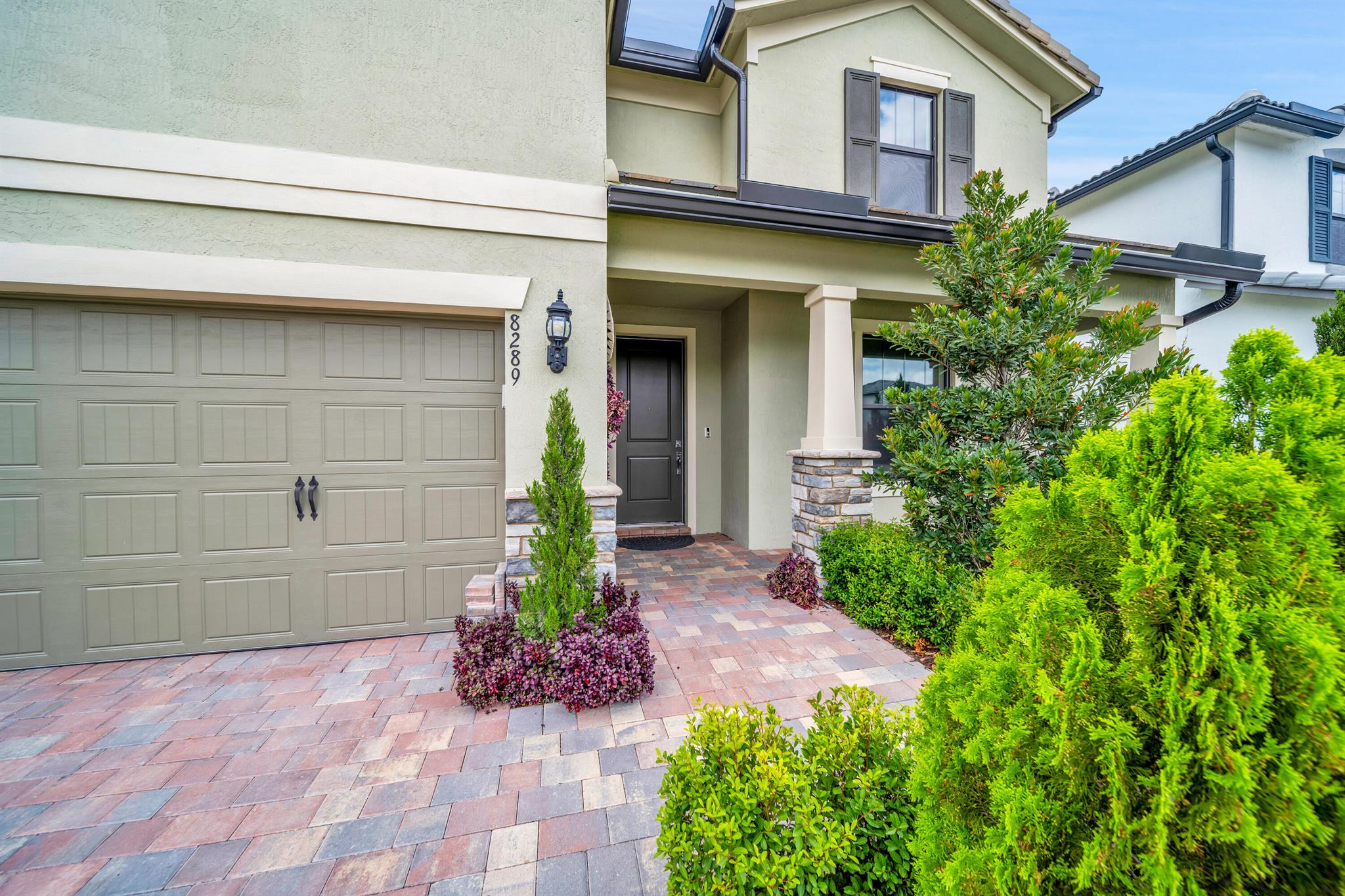 Properties 8289 Vaulting Drive