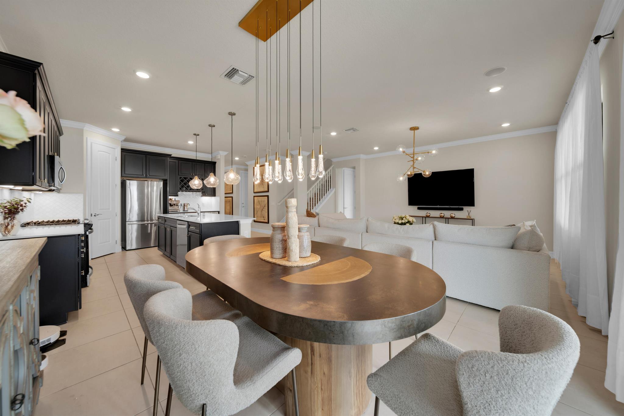 Properties 8289 Vaulting Drive