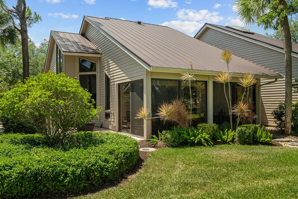 Photo of 5151 SE Brandywine Way, Stuart, FL 34997 (MLS # R10985205)