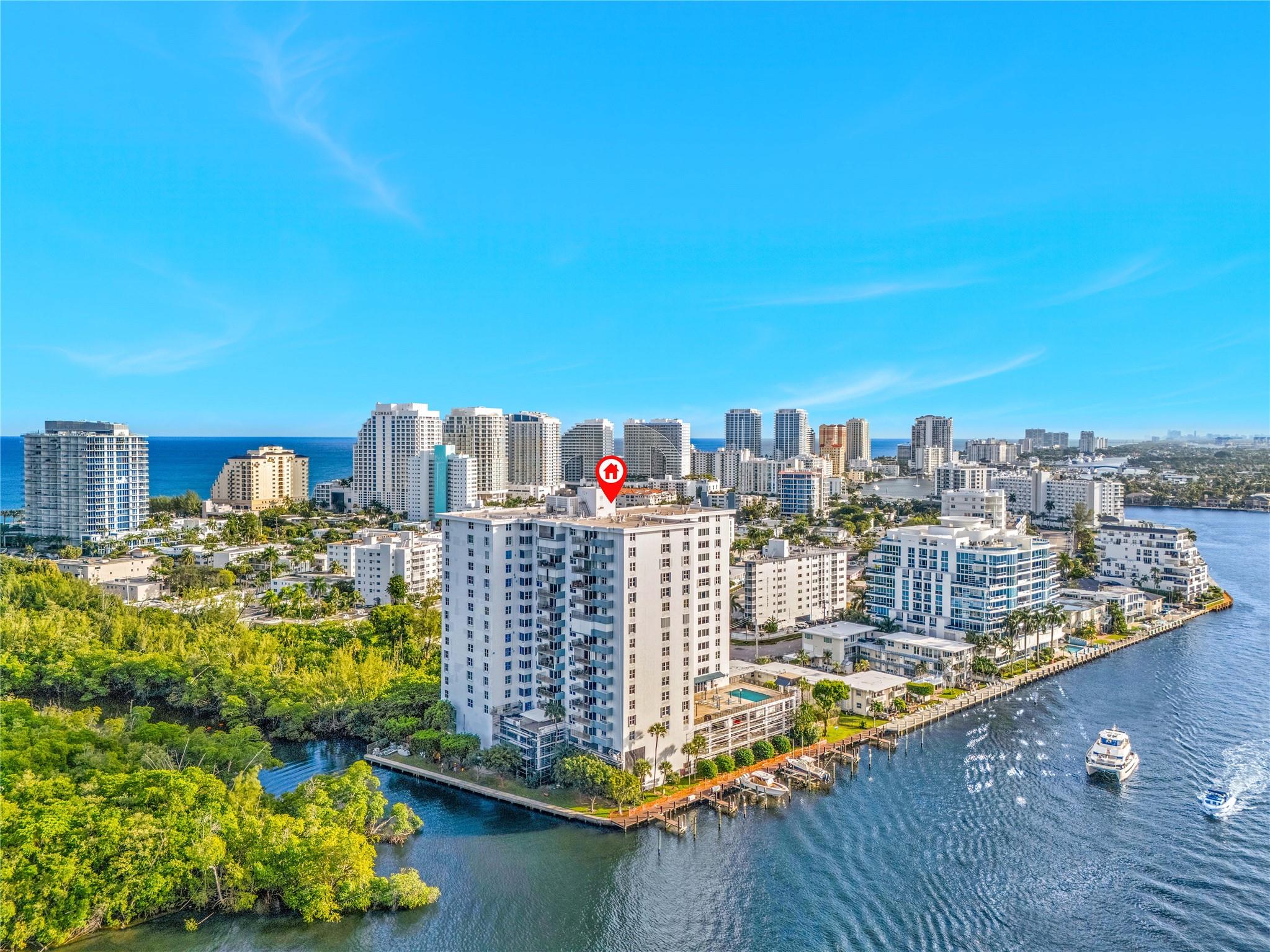 Americas on the Park Cond - Residential