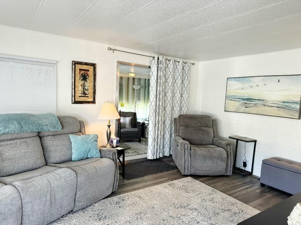 Photo of 10 SE La Mesa, Port Saint Lucie, FL 34952 (MLS # R11150722)