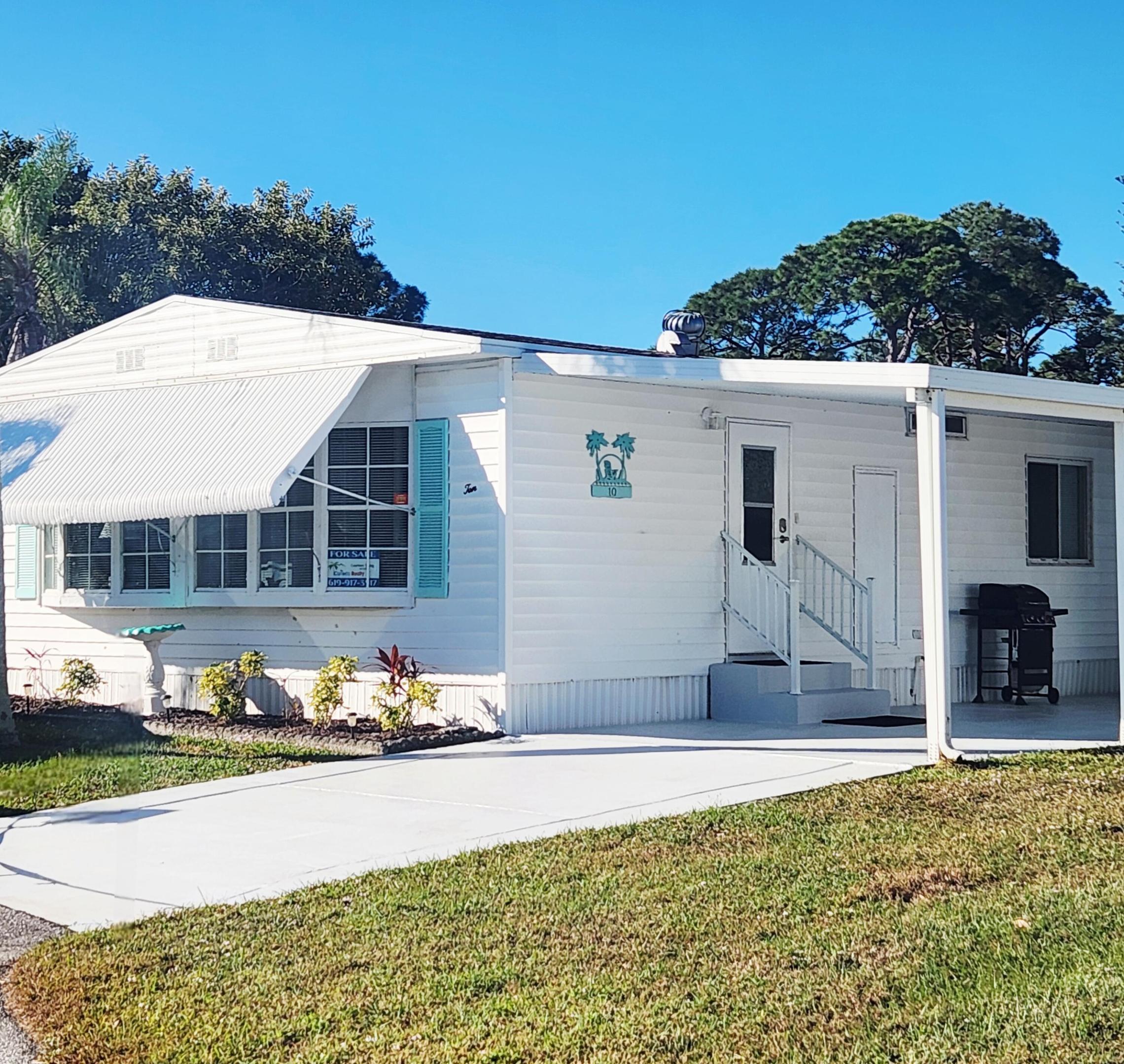 Spanish Lakes Golf Village - Residential