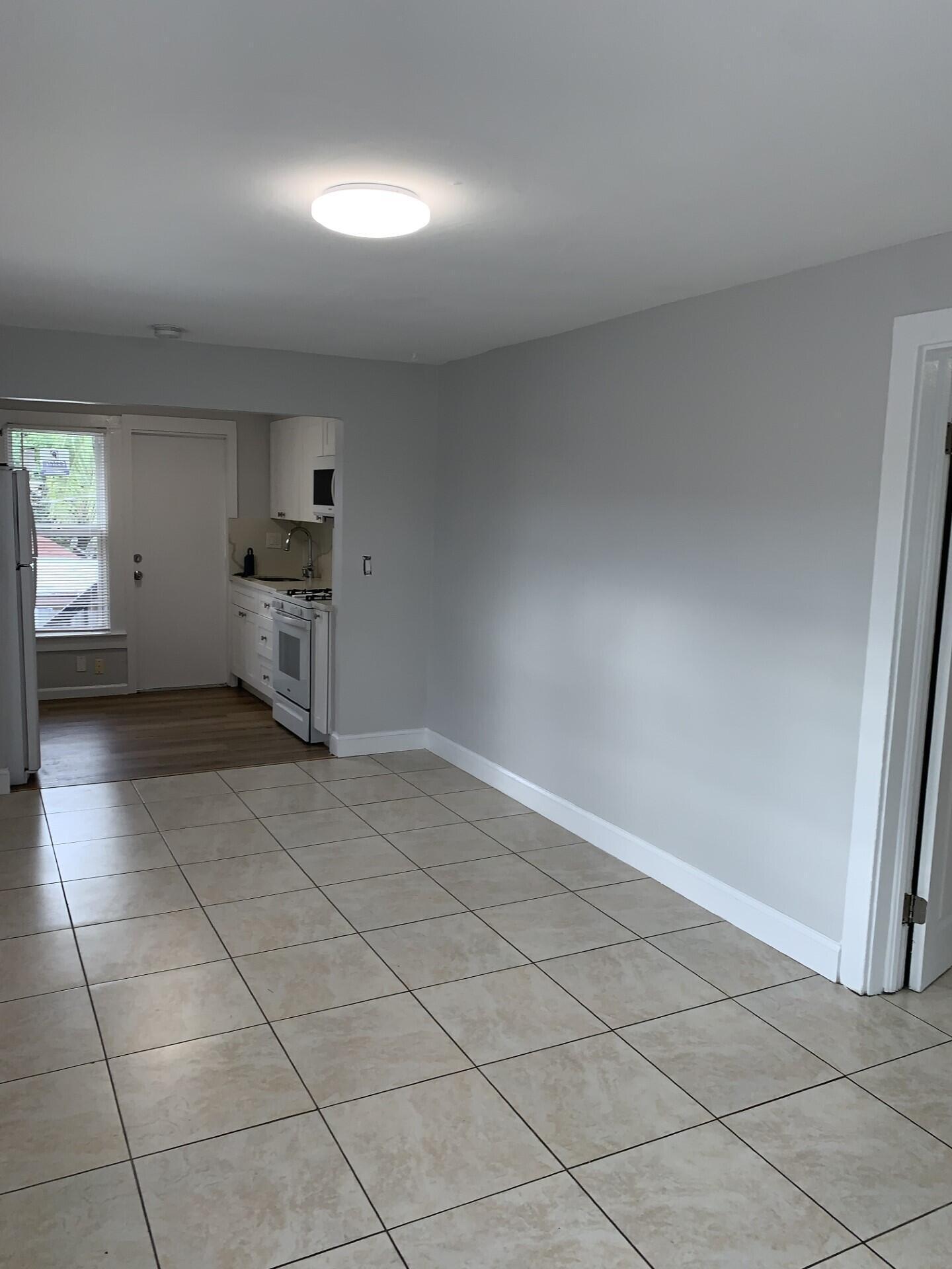 LAKEVIEW RIDGE - Residential Lease