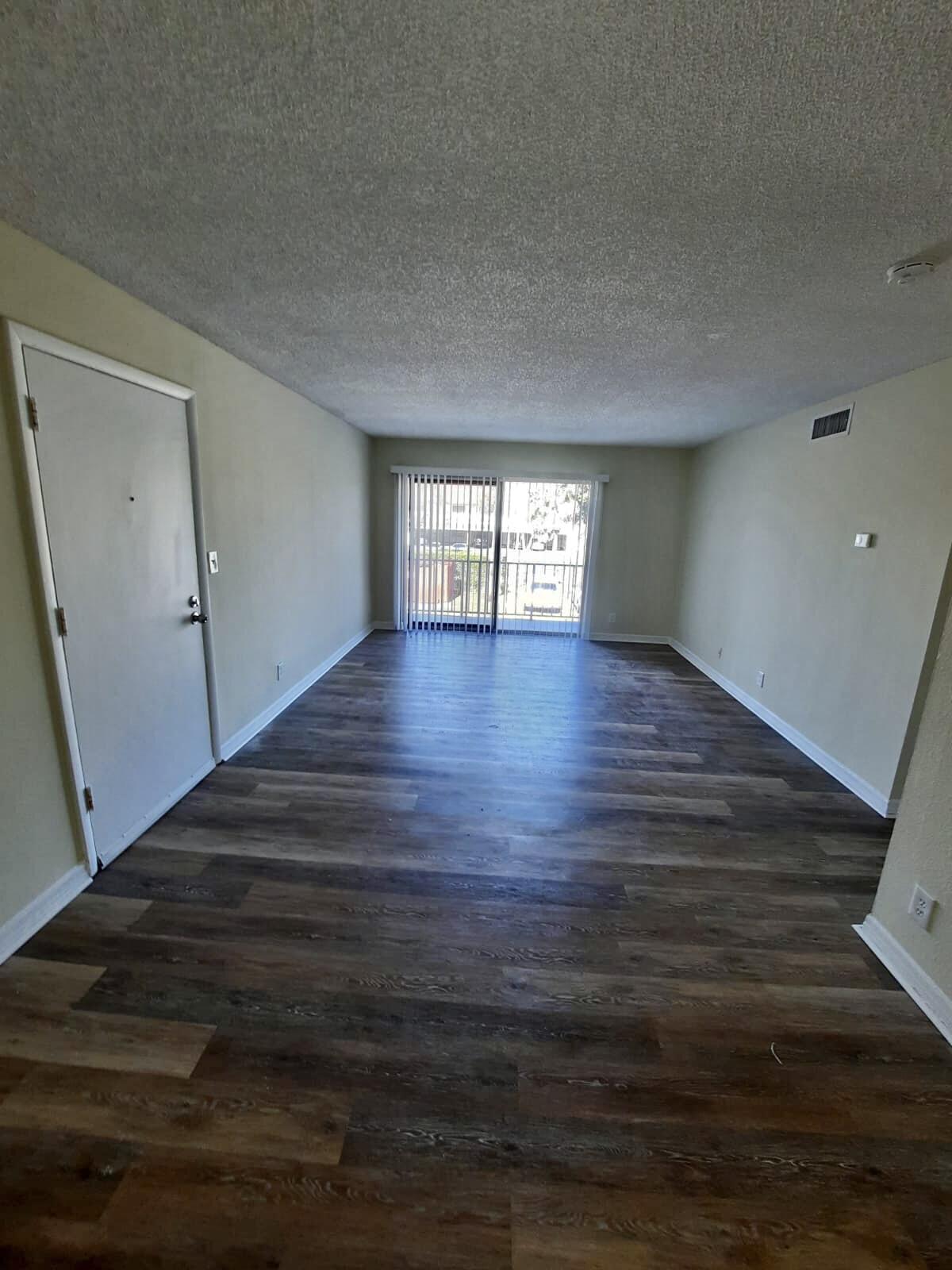 CLEAR LAKE PALMS CONDOMINIUM - Residential