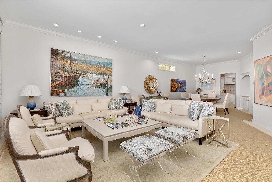 VILLA PLATI TOWNHOMES - Residential