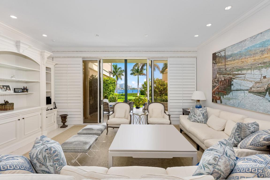 VILLA PLATI TOWNHOMES - Residential