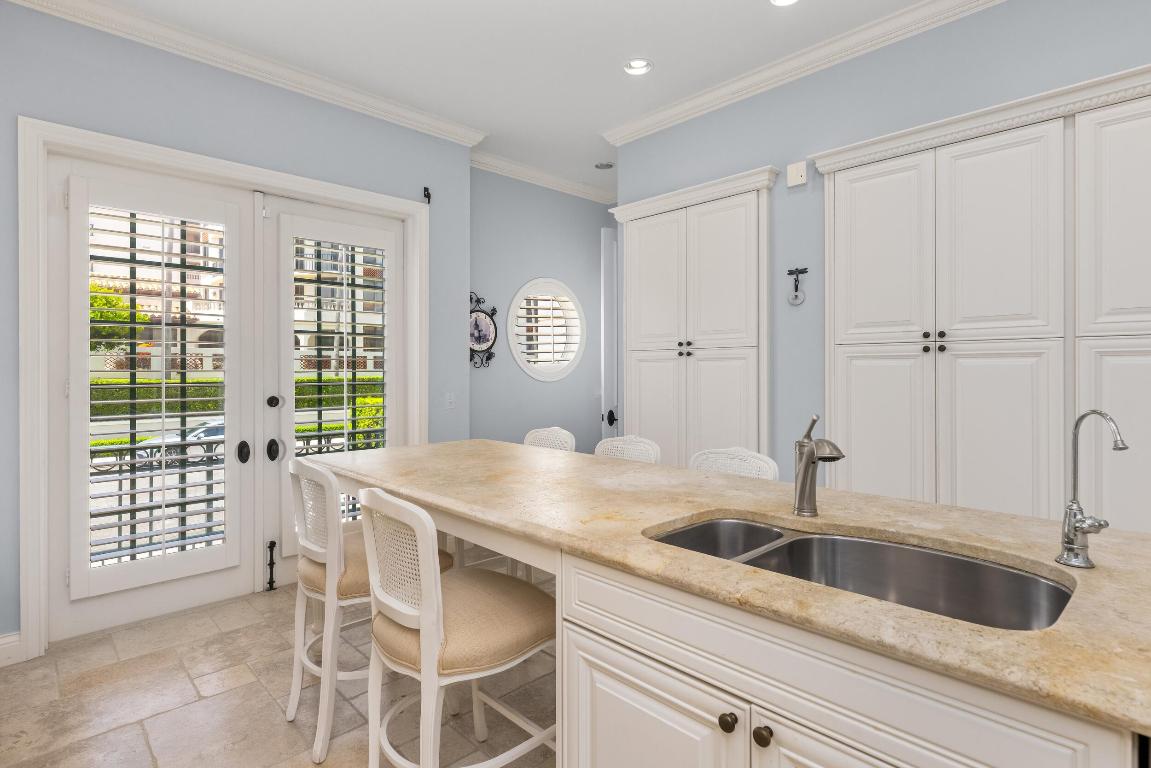 VILLA PLATI TOWNHOMES - Residential