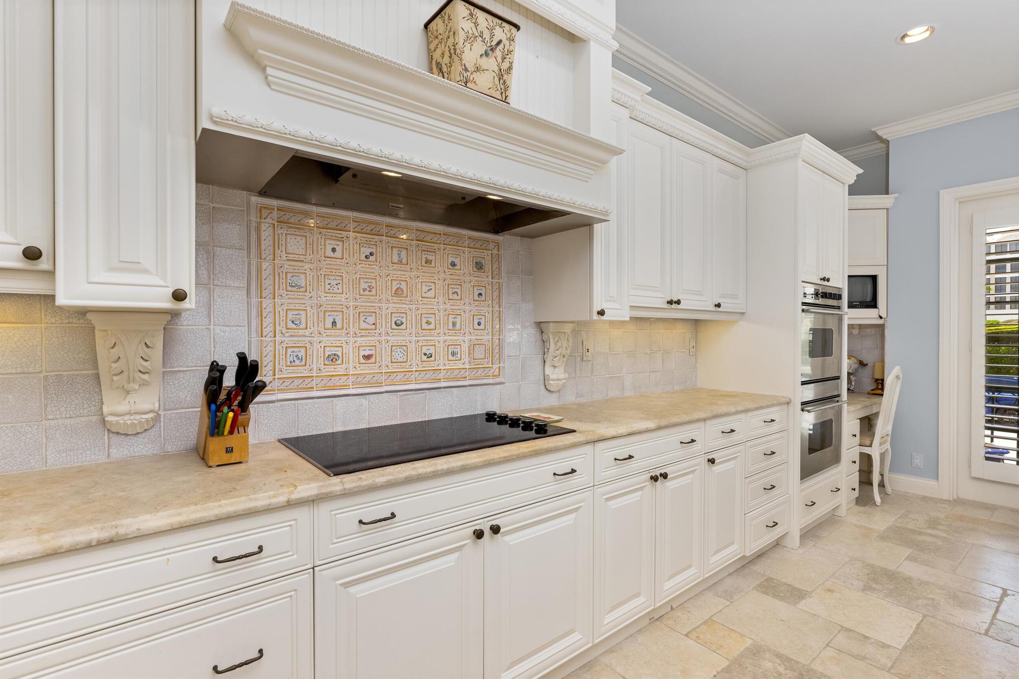 VILLA PLATI TOWNHOMES - Residential