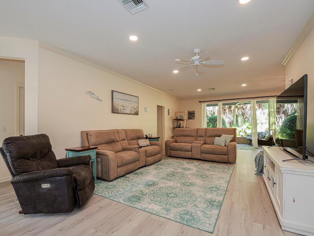 Walker's Glen - Residential