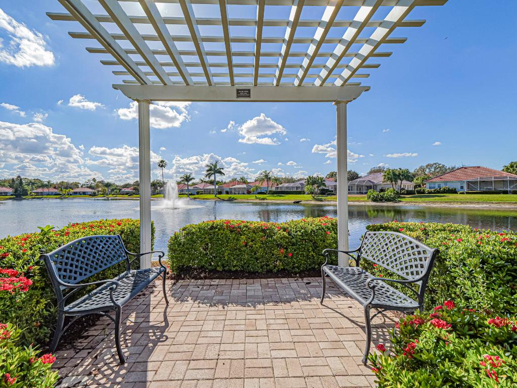 Walker's Glen - Residential