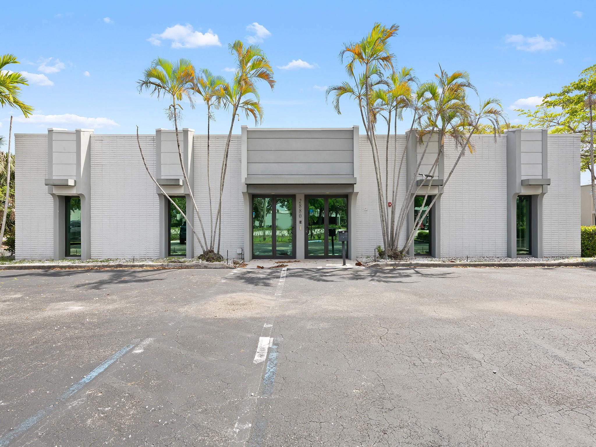 This standalone office/showroom in Fort Lauderdale’s Uptown Business District is zoned AIP and ideal for various uses, currently a turnkey call center. Its proximity to major highways, transit hubs, and Fort Lauderdale Executive Airport ensures excellent connectivity. Recently renovated, it features a new energy-efficient mechanical system, impact windows/doors, and a modern interior. A new roof and 12-foot clear ceilings add durability and flexibility. Large windows provide natural light, and amenities include a kitchenette, 100+ parking spaces, and an on-site generator. A smart choice for businesses seeking a functional, connected space.