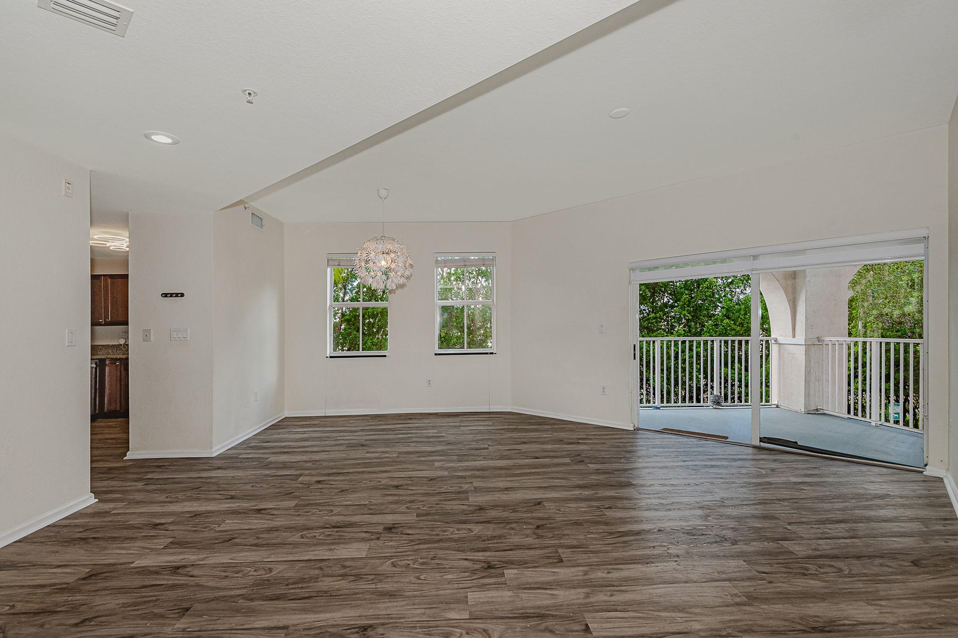 Wonderful 2 story condo in St Moritz. Biggest unit in complex. Great lay out 3 bedrooms, 2.5 baths with balcony, big kitchen with stainless steel appliances, granite counter top, 1 assigned parking (extra parking available).GREAT COMMUNITY WITH LOTS OF AMENITIES AND CLOSE TO MAJOR HIGHWAYS. Downtown Miami is just minutes away, so you are close to all of the fabulous shopping, dining, entertainment and cultural activities! Access to Islands at Doral Clubhouse which includes tennis, basketball courts, pool, kids park, picnic gazebo, gym and more. Restaurants, supermarkets and A+ schools all nearby. Conveniently close to turnpike, 826 and shopping malls.