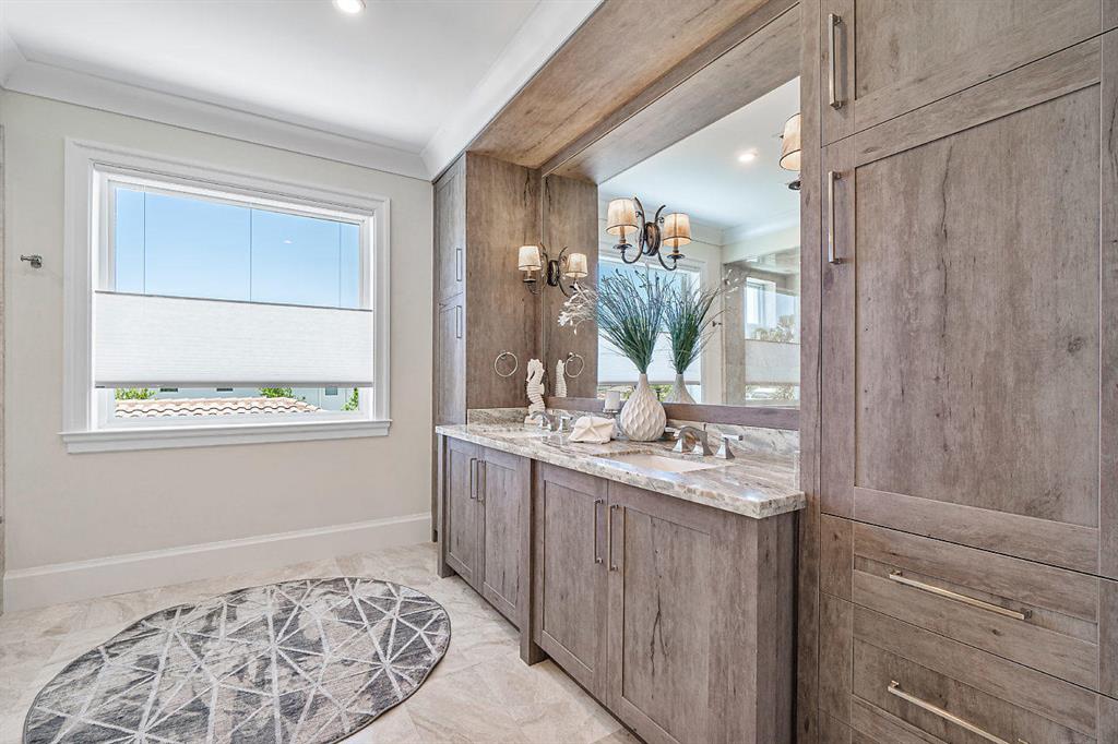 Lake Rogers - Residential